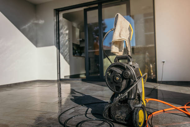 Best Vinyl Siding Pressure Washing in Holly Springs, GA